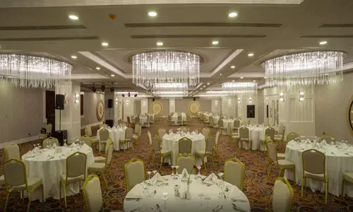 هتل سنسیتیو پرمیوم ریزورت اند اسپا آنتالیا